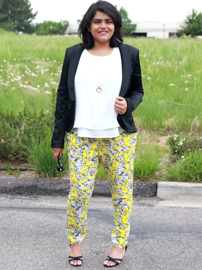 4 Stylish Ways to Wear Floral Pants, One of the Biggest Trends for
